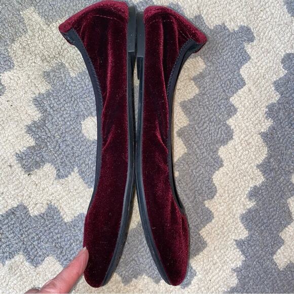 Born Rozalee Ballet Flat Women 8.5 Garnet Burgundy Red Cranberry Velvet Comfort - Picture 6 of 9